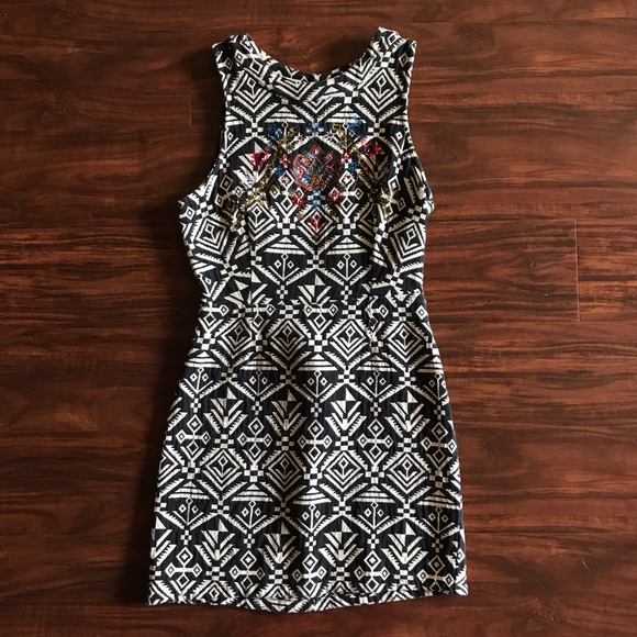 Embroidered print canvas dress - Picture 1 of 6